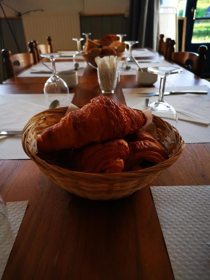 Les Chambres Du Bistro Du Canal Pleyben Esterno foto